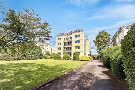 Fairhavens Court