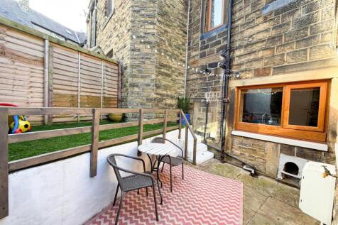 3 bed terrace, Steeton