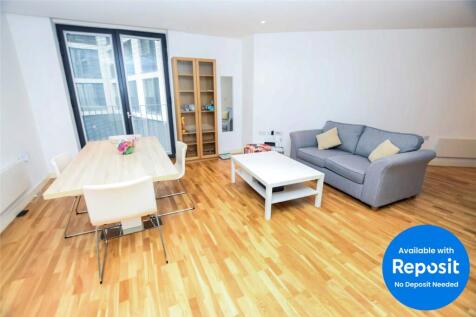 DEPOSIT FREE OPTION AVAILABLE | AVAILABLE 22ND JULY | FULLY FURNISHED | JULIETTE BALCONY | STUDIO The Hub is positioned with great access links to Piccadilly Train Station, Manchester University and a