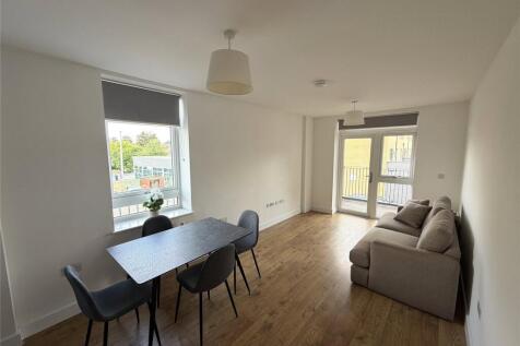 Chancellors present to you a modern two bedroom property with spacious open-plan kitchen and living areas, large bathroom, two sizable bedrooms and private balcony. Arnos Grove station is less than te