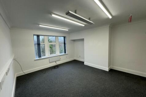 Office to rent in anston