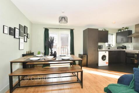 Lounge/ Kitchen /Dining Room