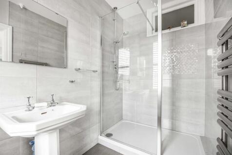 En Suite Shower Room