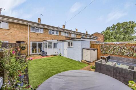 46 Cheslyn Road,Baffins-PorticoMarketing-SoldBy-39