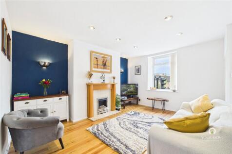 Living Room Pic 2