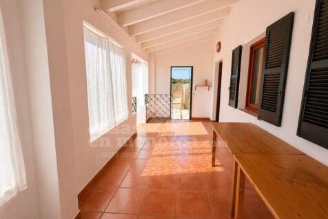 Country house with swimming pool just a stone's throw from Ciutadella