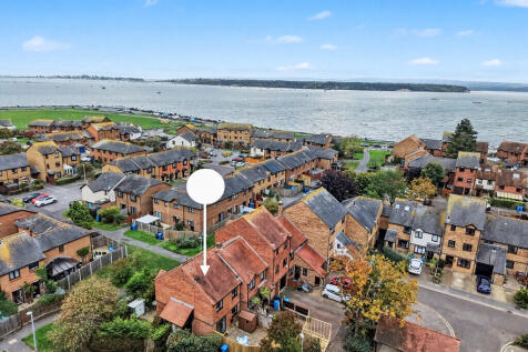 1 Bedroom House in BH15 1UL