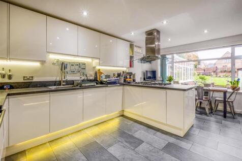 47 Shirley Drive-3.jpg