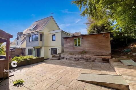Property video thumbnail
