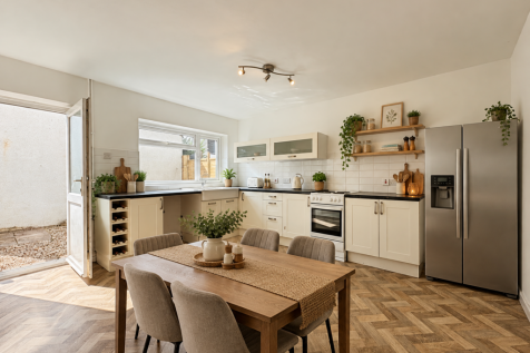 AI Furnished Kitchen Diner.PNG