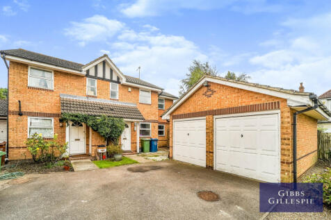 3 Bedroom Semi-Detached in HA2 6HD