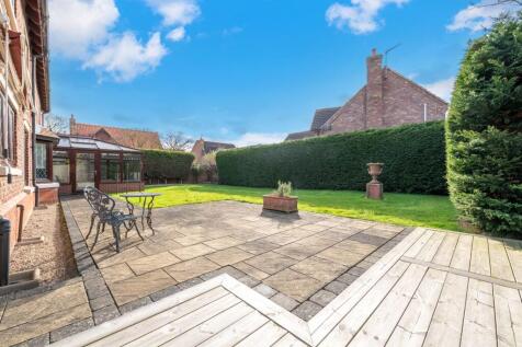 Rear Decking