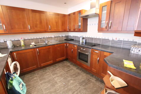 2 Bedroom Flat in DD1 2EW