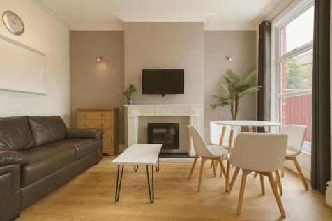 4 Bedroom Terraced in DE22 3DU