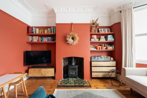 8V8ARD - Living Room A.jpg