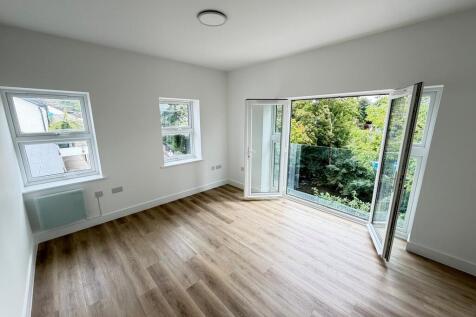 19a Glanvilles - ...