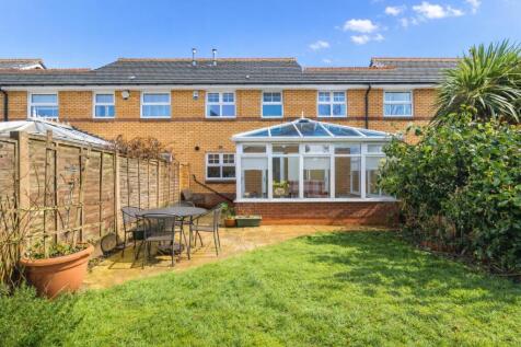 8 Kilsby Grove_17.jpg