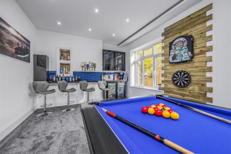 31 Lovedean Lane, Waterlooville-PorticoMarketing-S