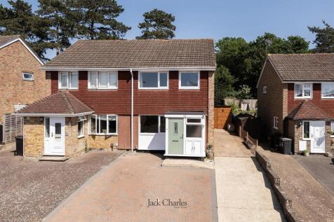 26 Cherwell Close, TN10 3TH 001B.jpg