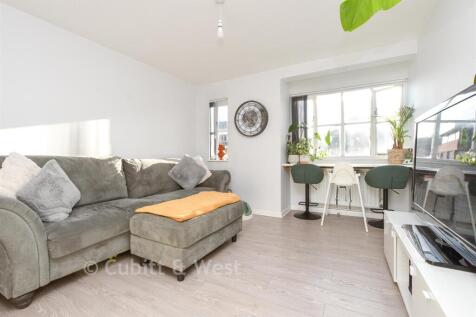 Kitchen/Dining/Living Area