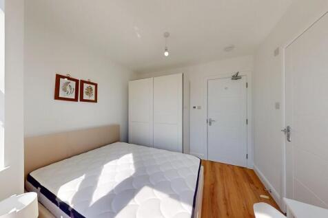 Room 1 - Angle 2