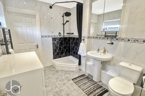 20250828_11330080...