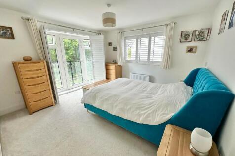 IMG-20240812-WA00...