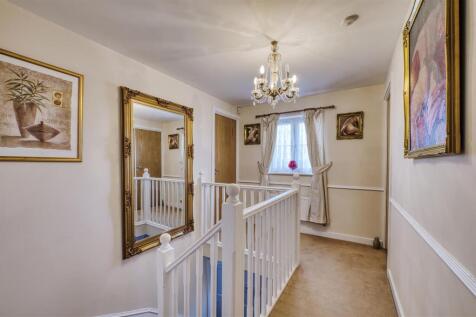 Springfield DeclutteredSpringfield DeclutteredD78_