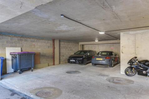 Railway Street-24.jpg