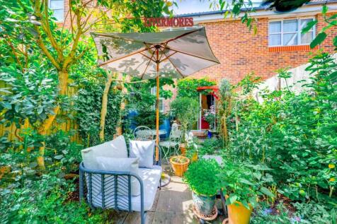 Garden Seating.jpg