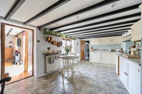 1293587-13-6825f84e19c45-ARW