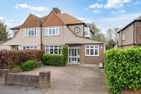 EWELL PARK WAY