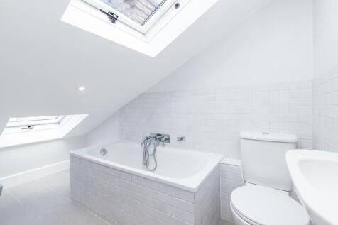 Lettings Brook Green Faroe Road - Bathroom 1.jpg