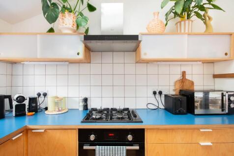 1R8HEE - Kitchen Diner B.jpg