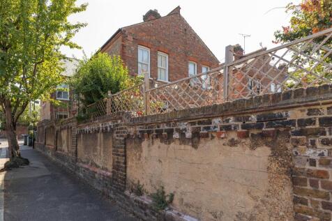 Forest Road, E17