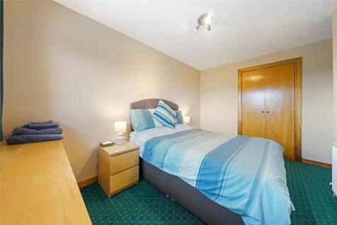 4 bed, 3 bath Detached in Cardiff - Photo 19
