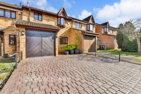 Driveway/Parking