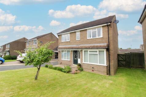 4 Bedroom Detached in HG3 2SU