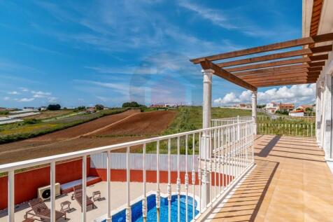 Villa near the beach