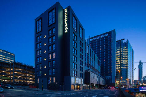 ** Zero Deposit Guarantee Available **
** Ultra Fast Wi-Fi ** No deposits ** Viewing advised ** FURNISHED ** high standard apartments **