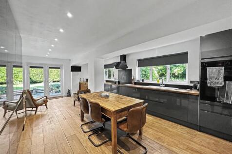 Open Plan Kitchen