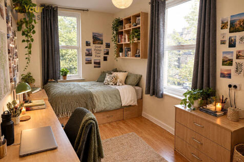 4 Bedroom Flat in LS6 1BQ