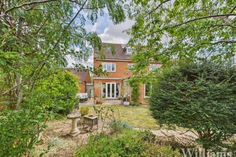 CAM04950G0-PR0108-STILL032 - Copy - Copy.jpg