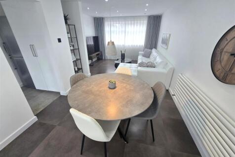 Lounge/Diner
