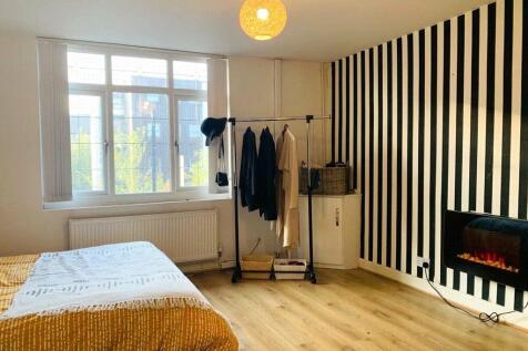 Flat 1
