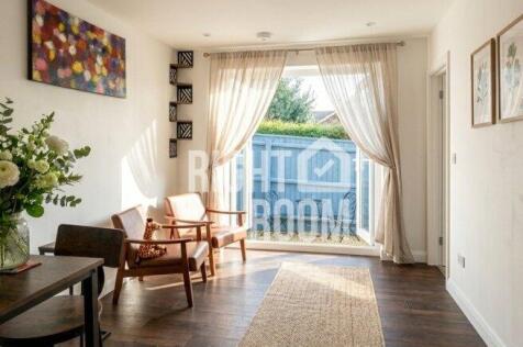 d-room-1-2-green-road-bh9-1ea-1064830
