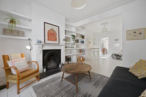 BCFBL - Becklow Road - Reception C (4).JPG