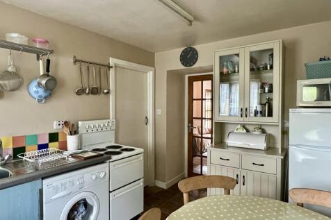 Lylach Cottage,  Balmaclellan - Williamson and Hen