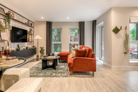 North Gate Park, 2 bedroom show home,