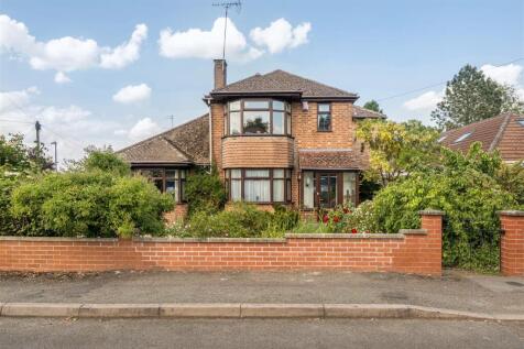 33 Millfields Avenue, Rugby